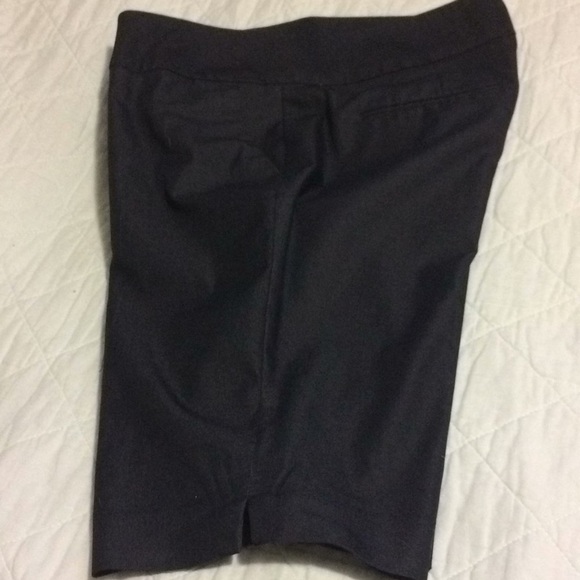 Dark navy lightweight tailored wide flat waistband Bermuda shorts spring summer - Picture 9 of 9